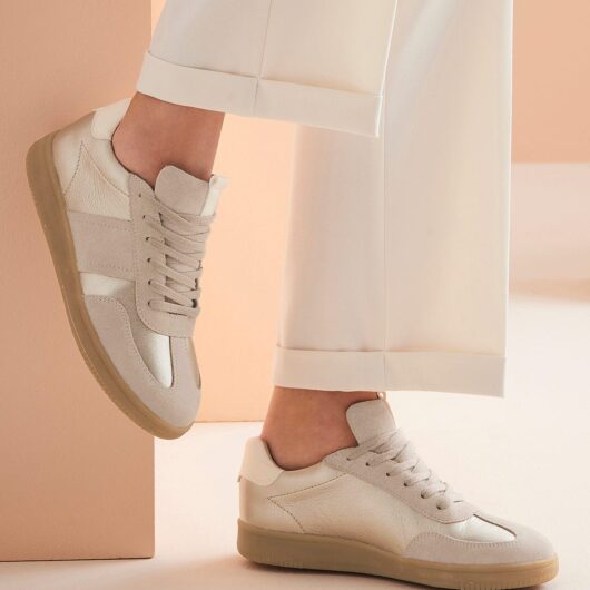 Damart Amortyl water-repellent Lace Up Trainers